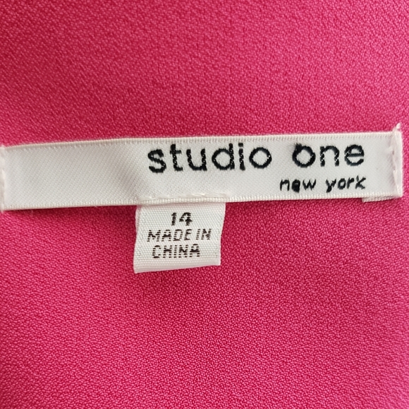 Studio One New York Dress - Picture 3 of 5